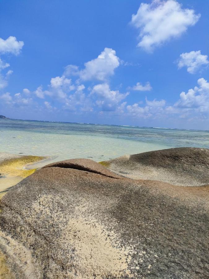 Villa Luana Yuna Au Cap Bagian luar foto