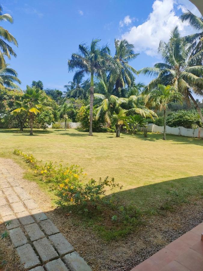 Villa Luana Yuna Au Cap Bagian luar foto