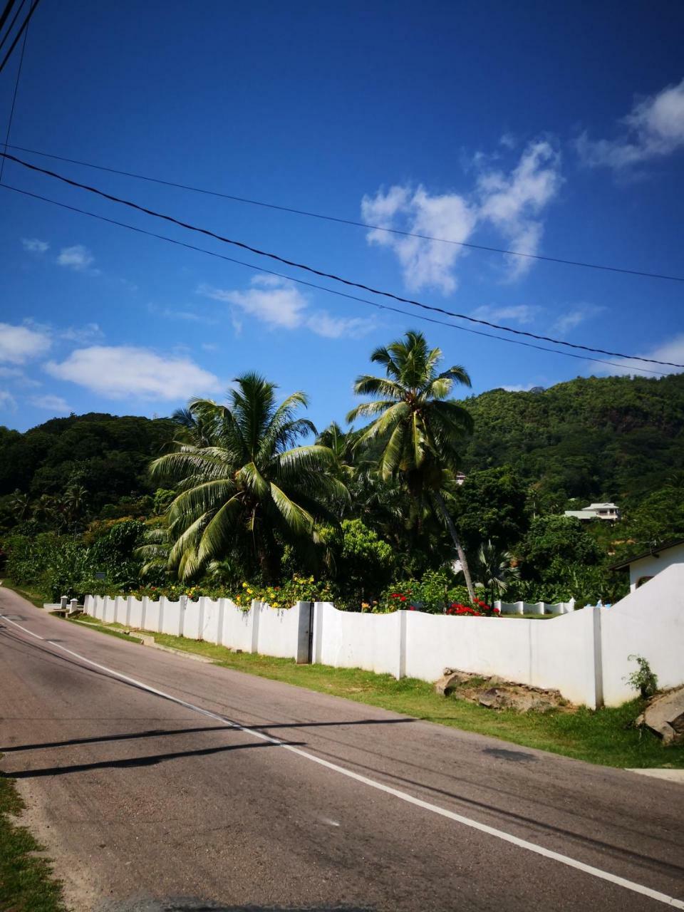 Villa Luana Yuna Au Cap Bagian luar foto